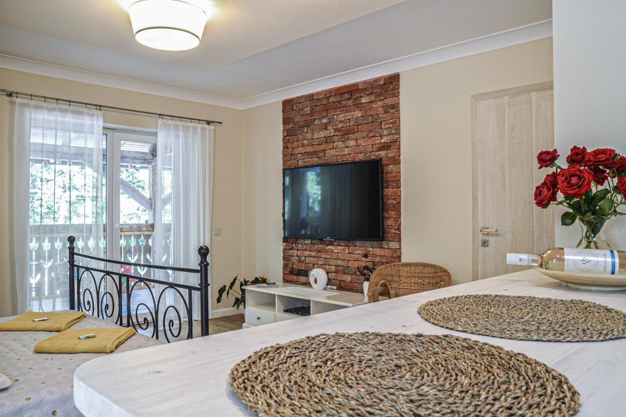 Terrace Apartments Eger Luaran gambar