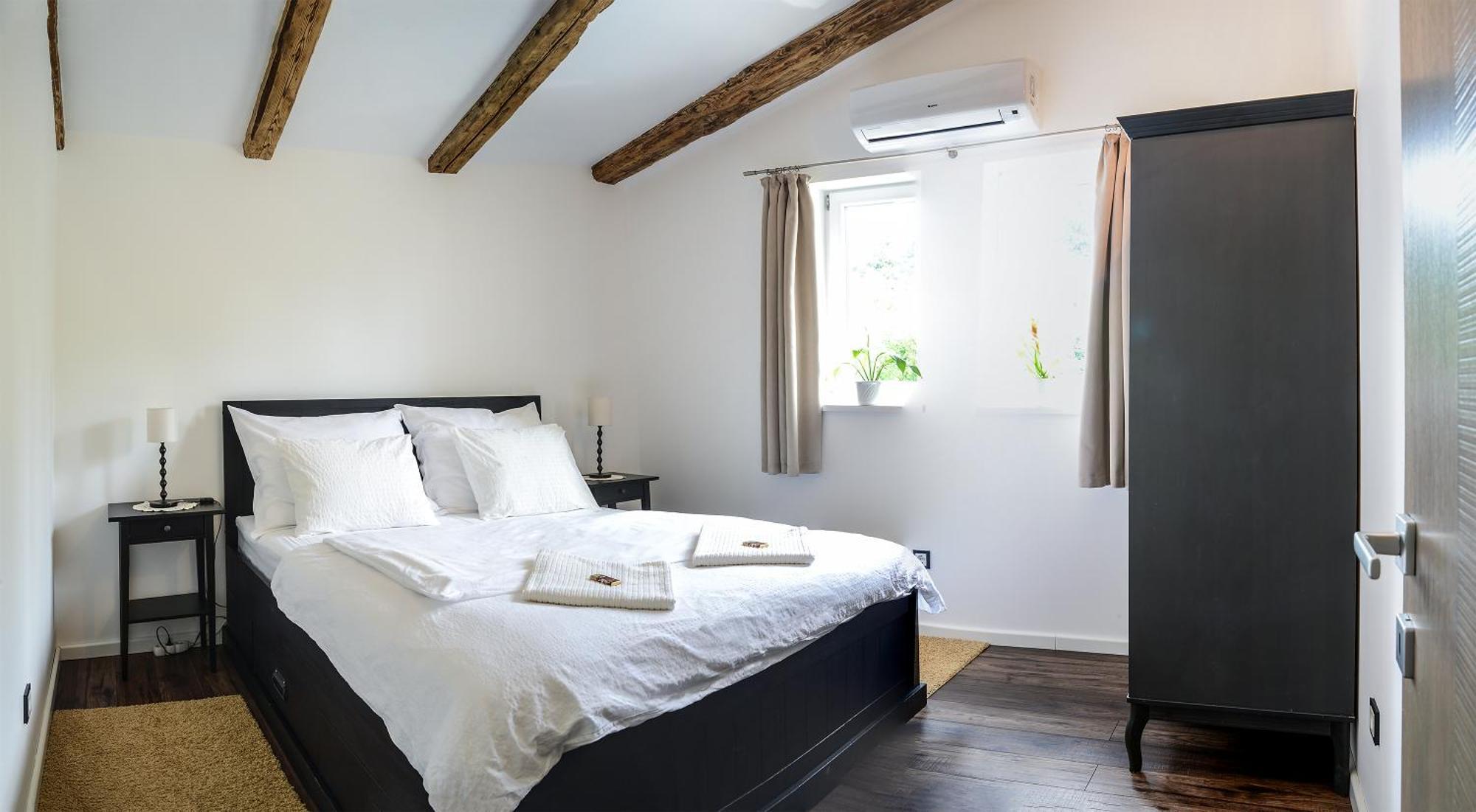 Terrace Apartments Eger Luaran gambar